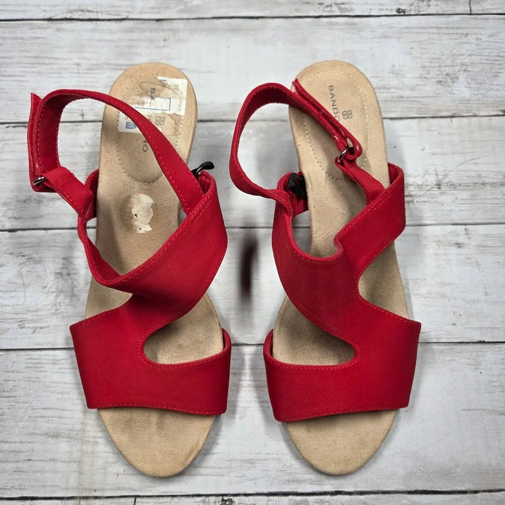 Bandolino Gannet2 Red Cork Wedge Asymmetrical Slingback Sandals Womens 9M Red